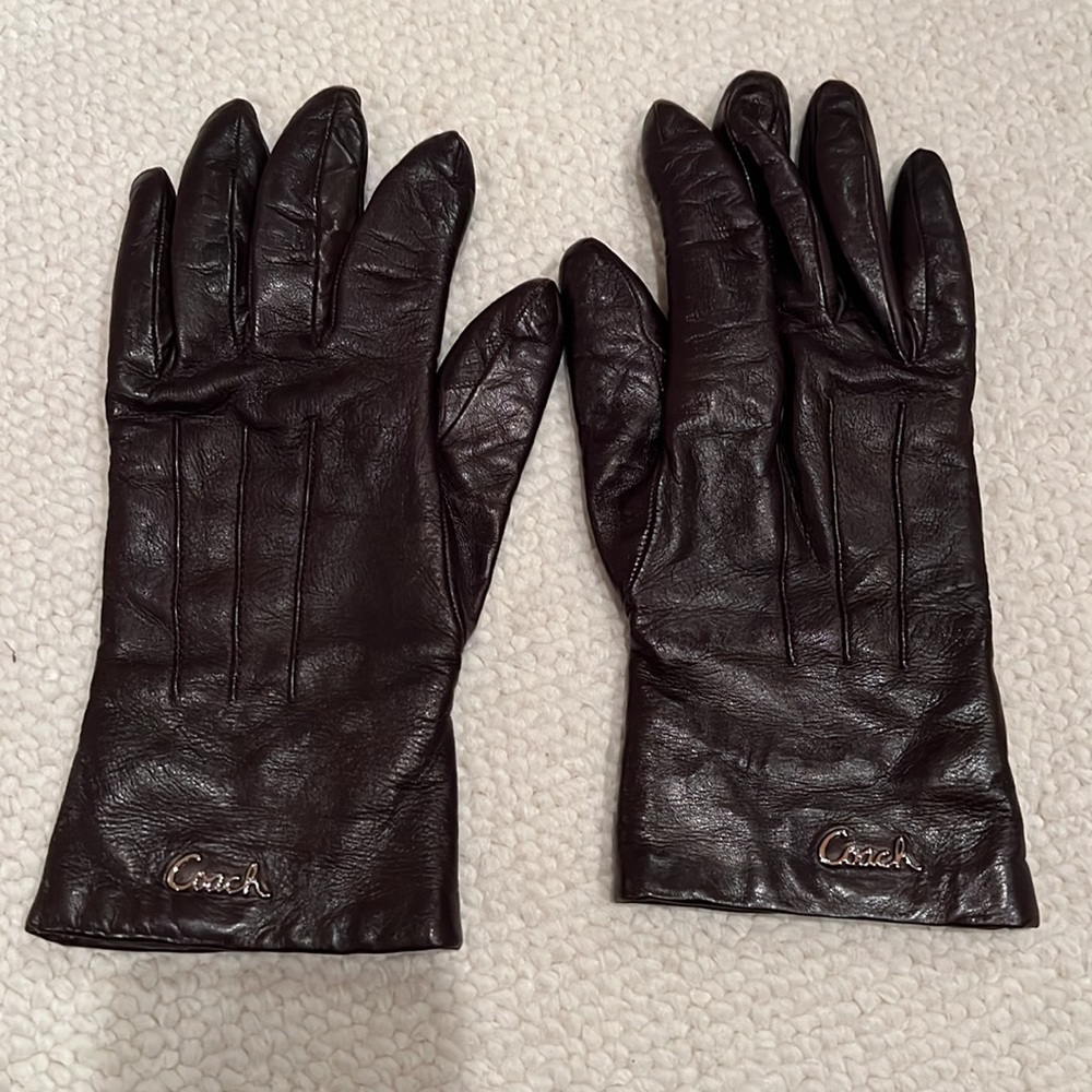Coach Size 7 100% Cashmere and Leather Gloves. Dark Brown. Like New
